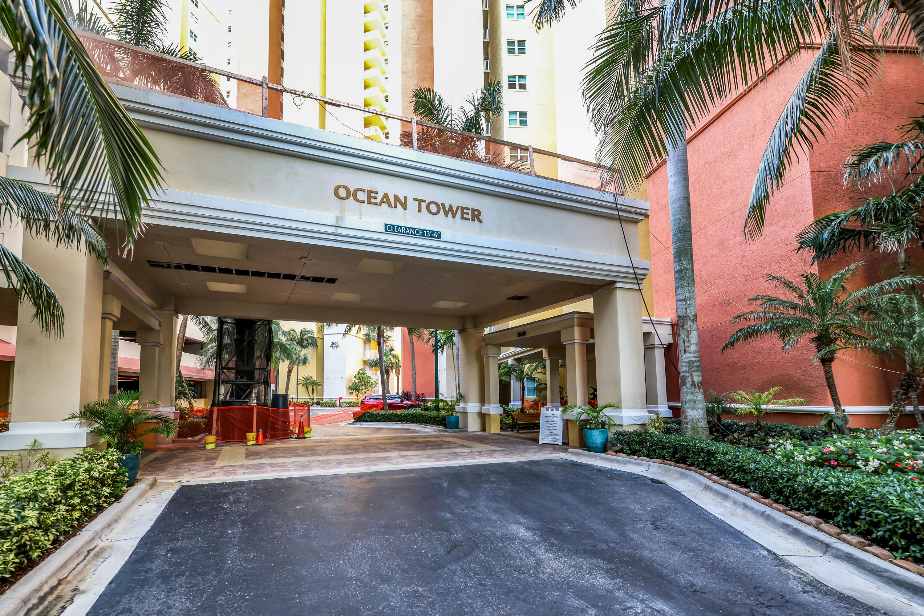 2640 Lake Shore Drive, Unit 2312 Riviera Beach, FL 33404 - Photo 58 of 61 Marina Grand - 53