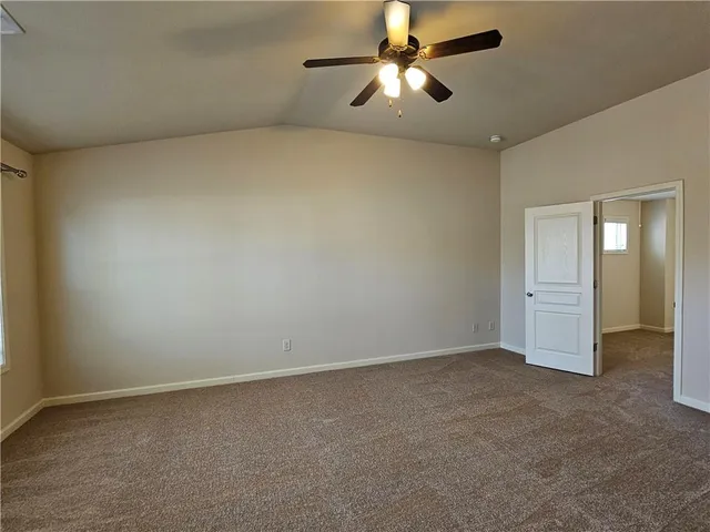 $2,400 | 6185 Crested Moss Drive, Alpharetta, GA 30004