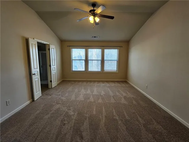 $2,400 | 6185 Crested Moss Drive, Alpharetta, GA 30004