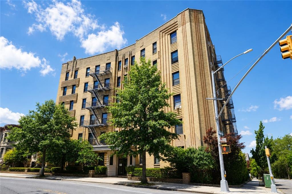 6702 Ridge Boulevard, Unit 4H Brooklyn, NY 11220 - Photo 32 of 33