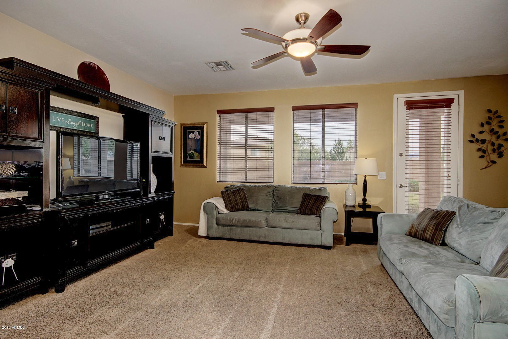 6509 West Harwell Road Laveen, AZ 85339 - Photo 11 of 40 Great Room