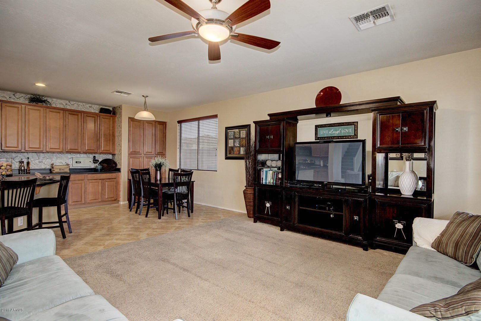 6509 West Harwell Road Laveen, AZ 85339 - Photo 12 of 40 Great Room