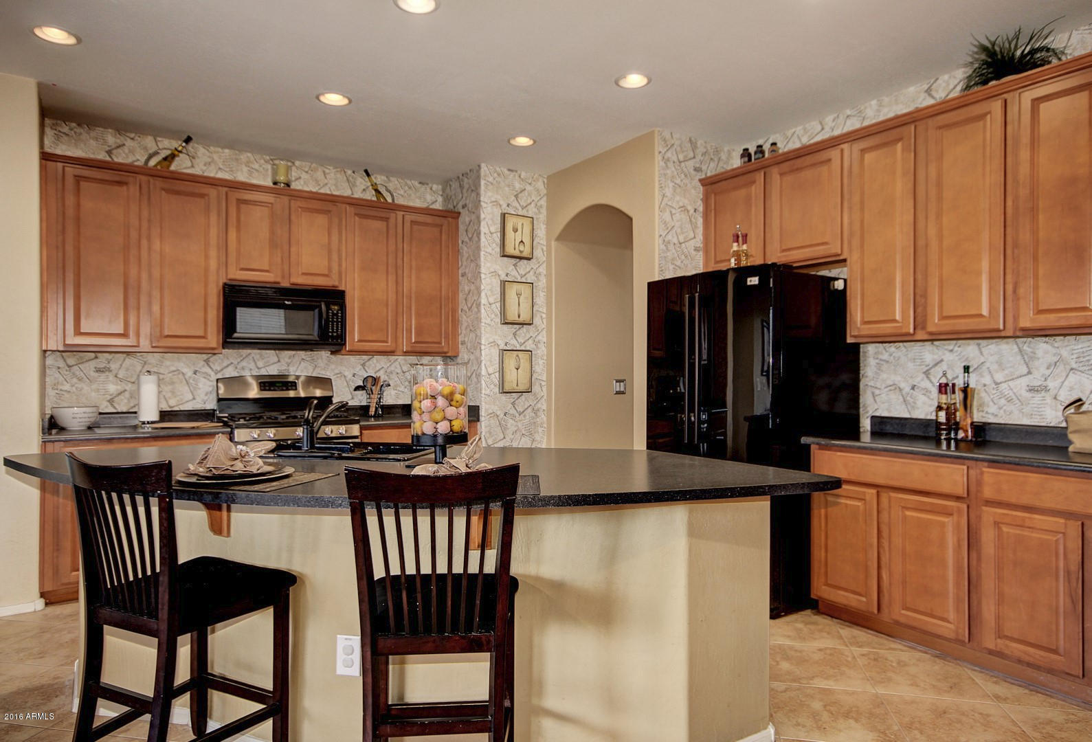 6509 West Harwell Road Laveen, AZ 85339 - Photo 16 of 40 Kitchen