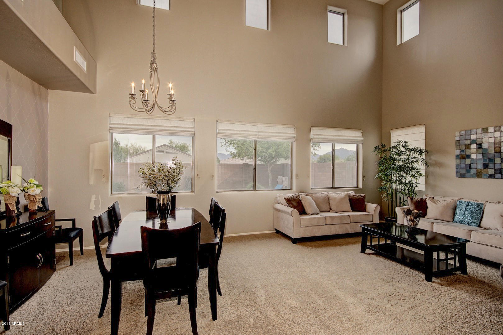 6509 West Harwell Road Laveen, AZ 85339 - Photo 4 of 40 Living Room