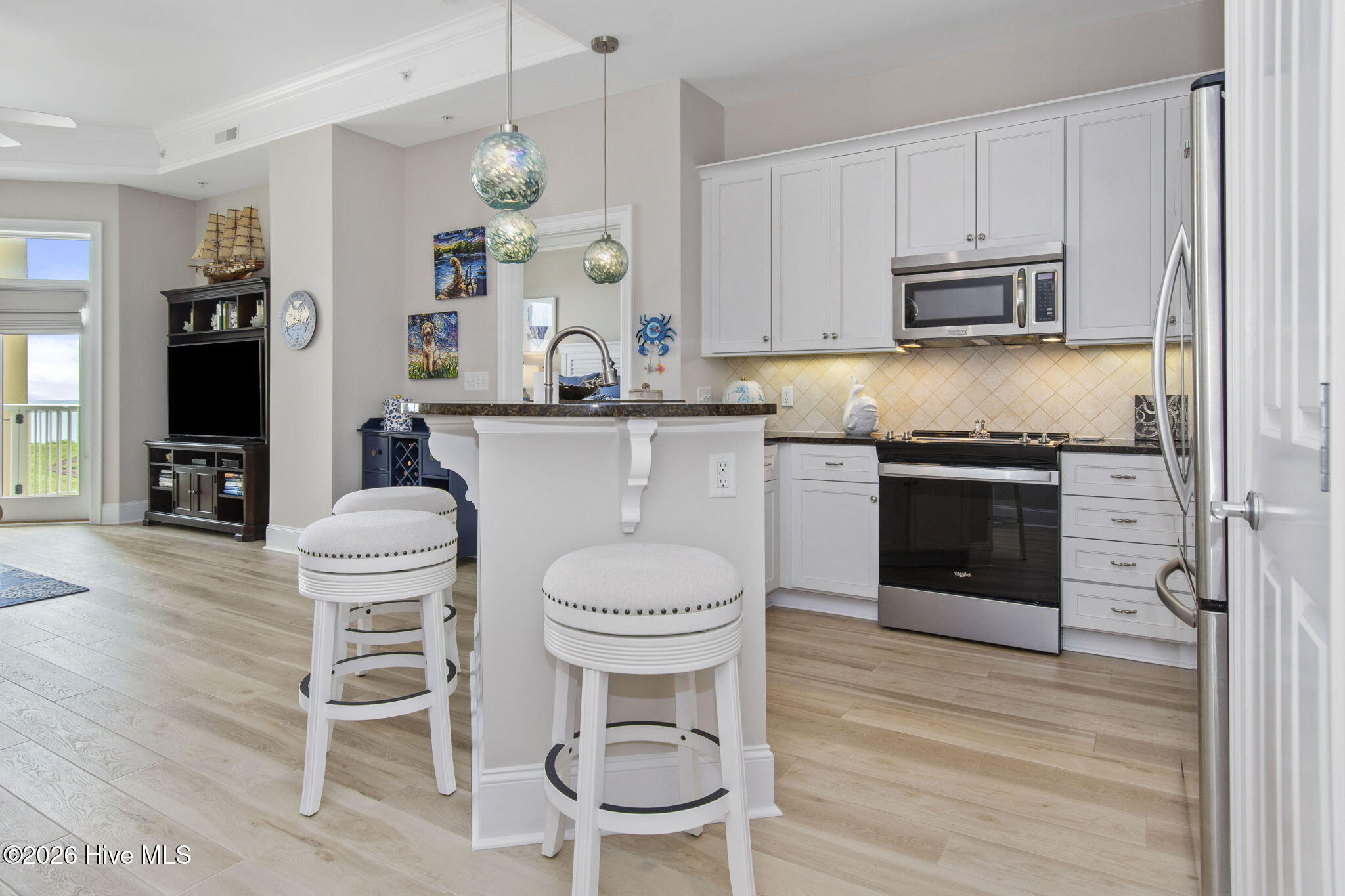 1435 Salter Path Road, Unit I1 Indian Beach, NC 28512 - Photo 17 of 63 Kitchen