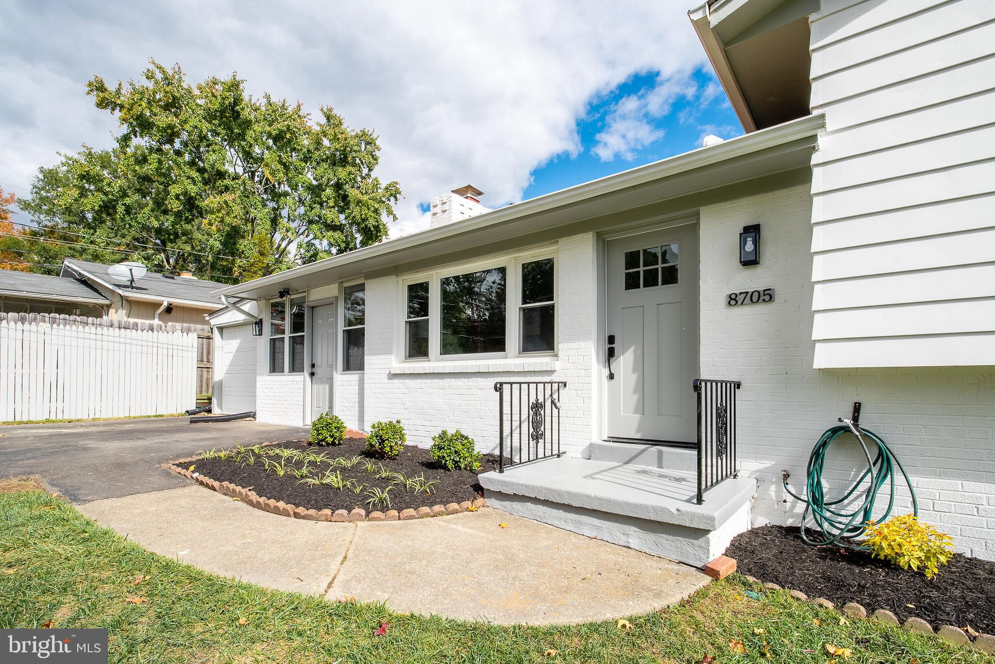 8705 Old Mt Vernon Road Alexandria, VA 22309 - Photo 3 of 28