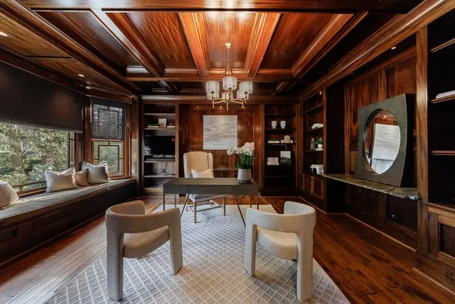 $4,395,000 | 4500 Powers Ferry Road Northwest, Atlanta, GA 30327