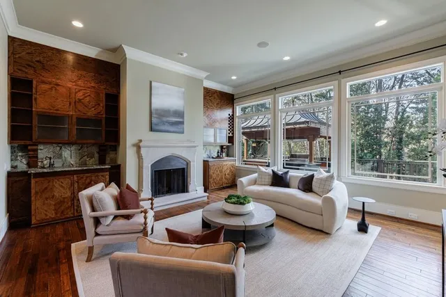 $4,395,000 | 4500 Powers Ferry Road Northwest, Atlanta, GA 30327