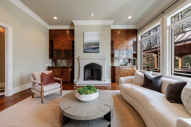 $4,395,000 | 4500 Powers Ferry Road Northwest, Atlanta, GA 30327