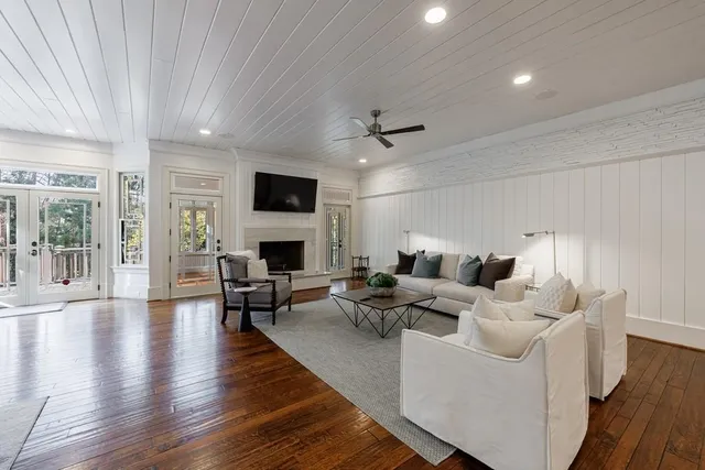 $4,395,000 | 4500 Powers Ferry Road Northwest, Atlanta, GA 30327