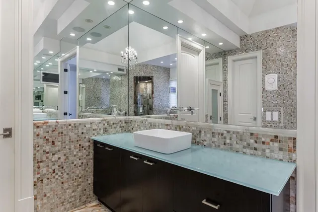 $4,395,000 | 4500 Powers Ferry Road Northwest, Atlanta, GA 30327