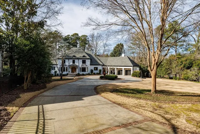 $4,395,000 | 4500 Powers Ferry Road Northwest, Atlanta, GA 30327