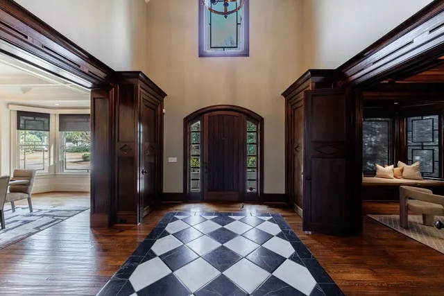 $4,395,000 | 4500 Powers Ferry Road Northwest, Atlanta, GA 30327