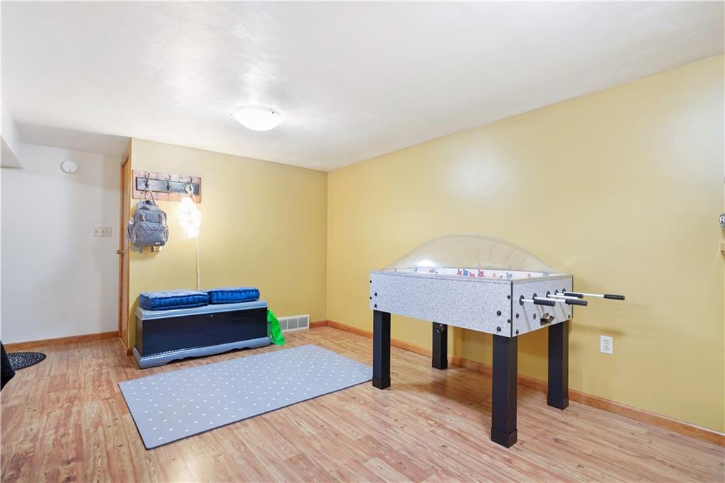 204 Hillendale Road Pittsburgh, PA 15237 - Photo 21 of 25