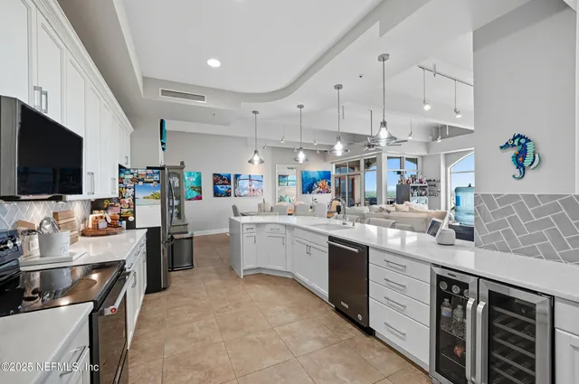 $1,350,000 | 320 1st Street North, Unit 810, Jacksonville Beach, FL 32250