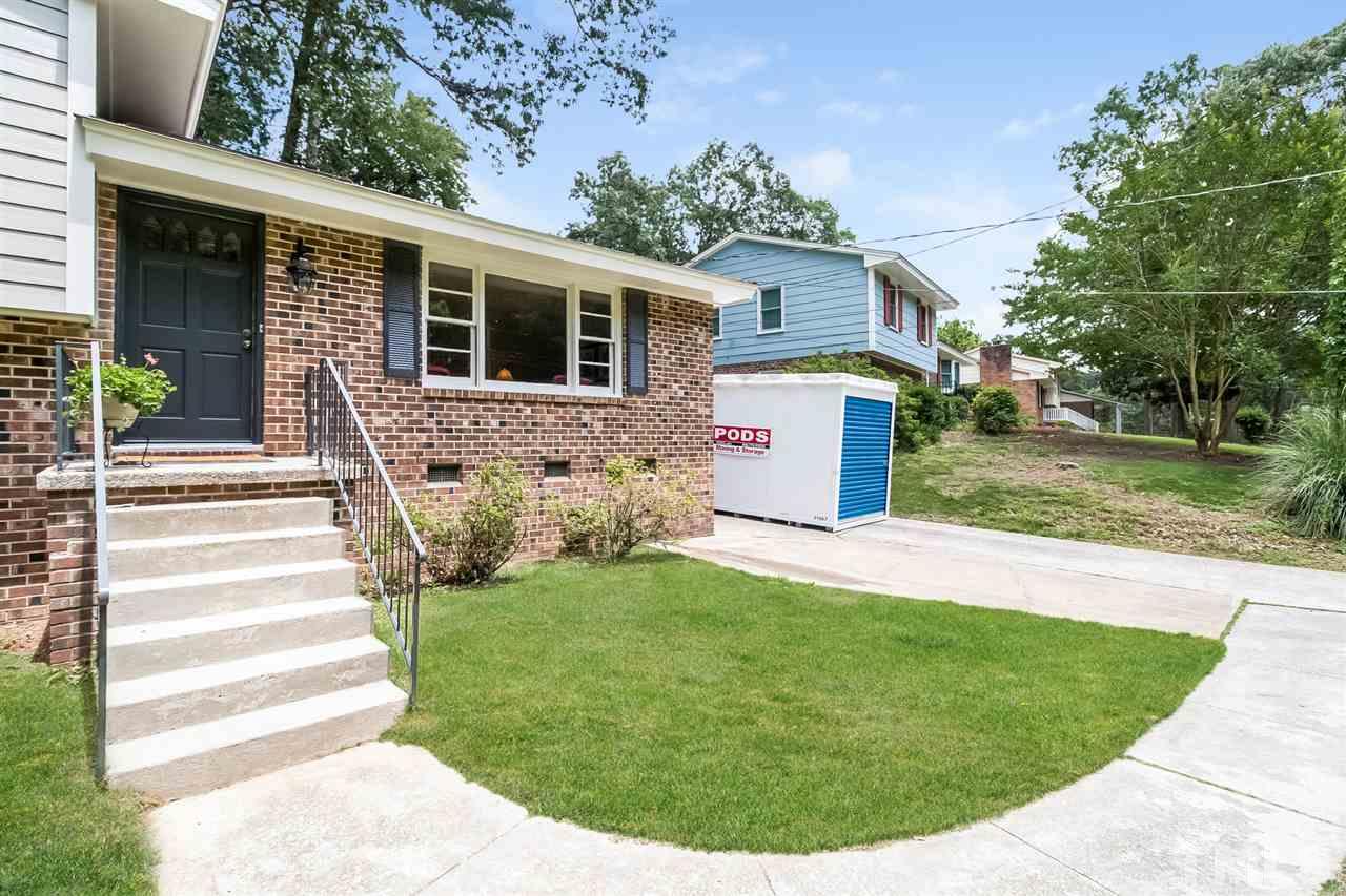 3209 Broyhill Circle Raleigh, NC 27604 - Photo 3 of 27
