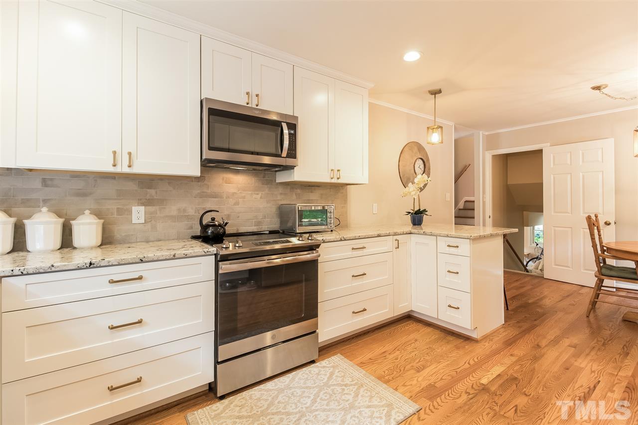 3209 Broyhill Circle Raleigh, NC 27604 - Photo 4 of 27