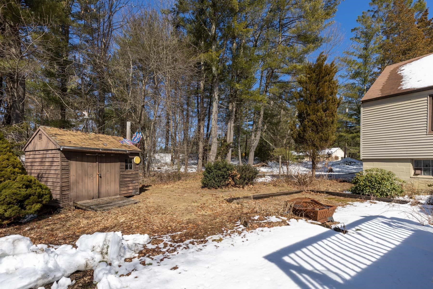 265 Dover Point Road Dover, NH 03820 - Photo 4 of 37