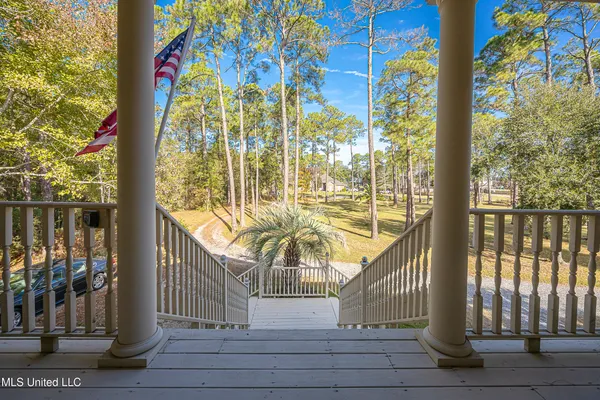 $449,999 | 6301 Mary Mahoney Drive, Ocean Springs, MS 39564
