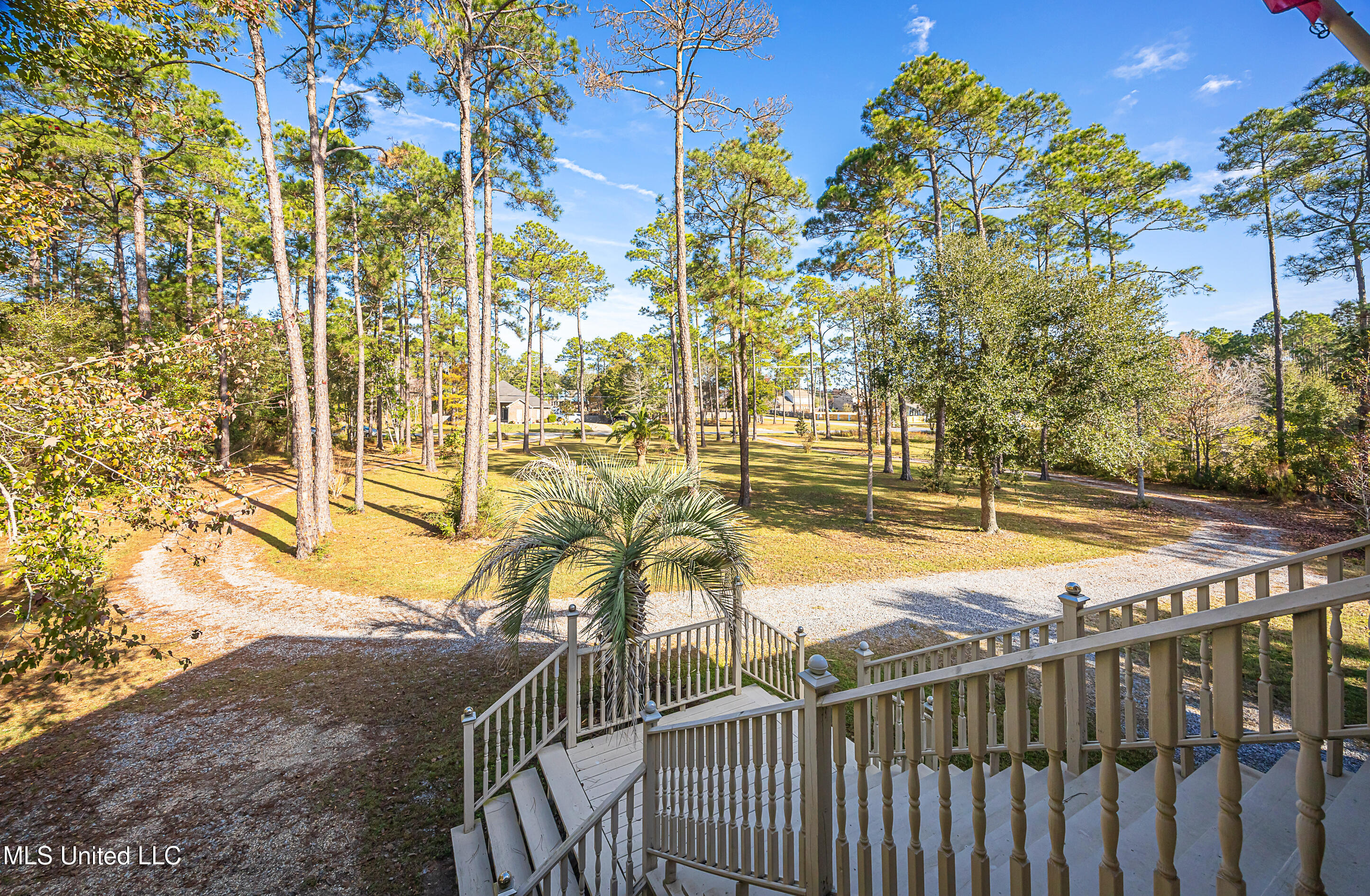 6301 Mary Mahoney Drive Ocean Springs, MS 39564 - Photo 12 of 92 IMG_7205