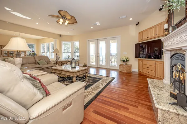 $449,999 | 6301 Mary Mahoney Drive, Ocean Springs, MS 39564