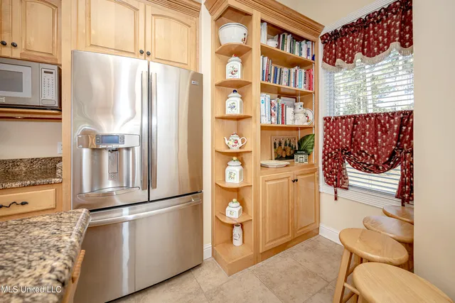 $449,999 | 6301 Mary Mahoney Drive, Ocean Springs, MS 39564