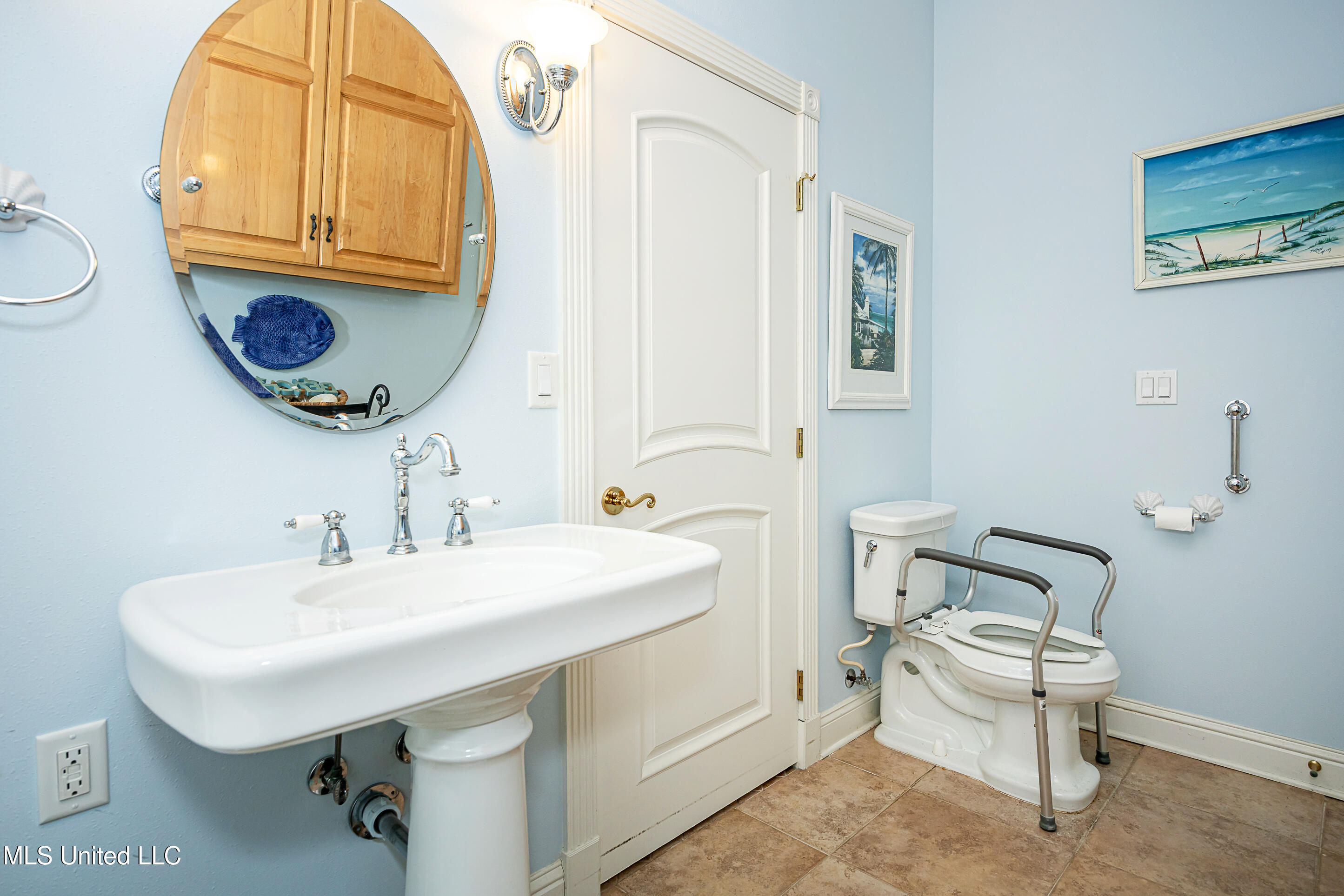 6301 Mary Mahoney Drive Ocean Springs, MS 39564 - Photo 60 of 92 IMG_7247