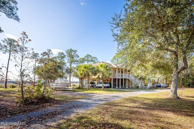 $449,999 | 6301 Mary Mahoney Drive, Ocean Springs, MS 39564