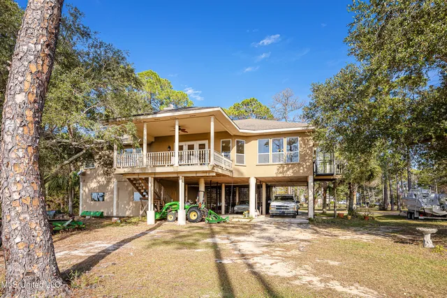 $449,999 | 6301 Mary Mahoney Drive, Ocean Springs, MS 39564