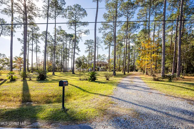$449,999 | 6301 Mary Mahoney Drive, Ocean Springs, MS 39564