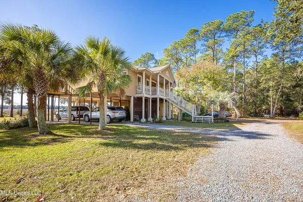 $449,999 | 6301 Mary Mahoney Drive, Ocean Springs, MS 39564