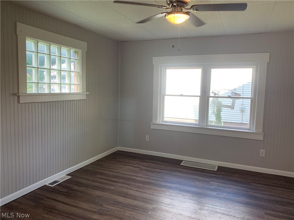 3343 Mahoning Road Northeast Canton, OH 44705 - Photo 10 of 14 Gallery Image 10