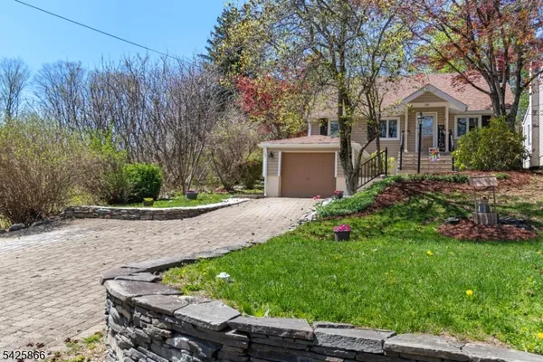 $440,000 | 1331 Macopin Road, West Milford, NJ 07480