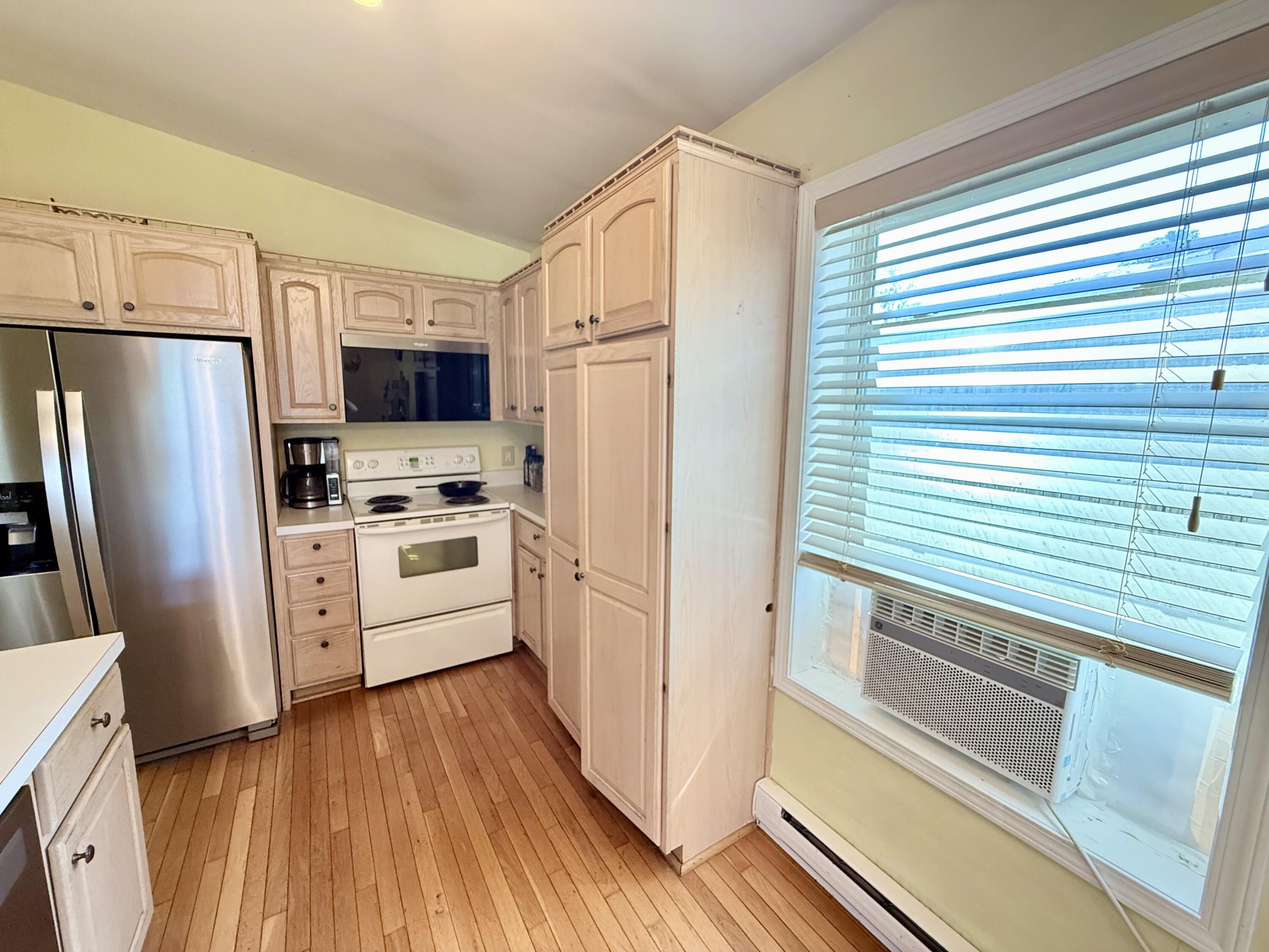 309 Cumberland Head Road Plattsburgh, NY 12901 - Photo 7 of 27