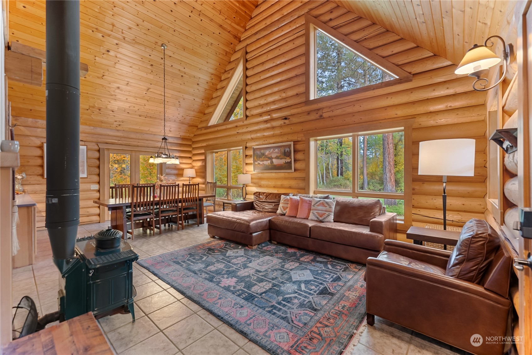 21 Green Road Winthrop, WA 98862 - Photo 7 of 40 Gallery Image 7