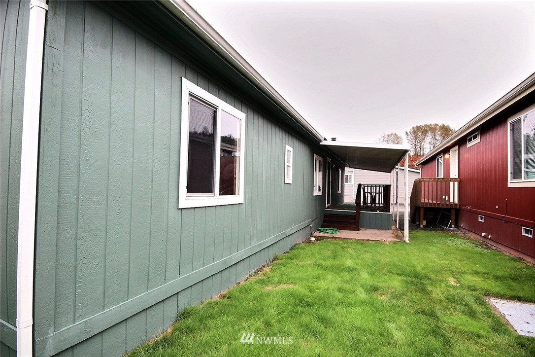 15263 Oak Drive Renton, WA 98058 - Photo 23 of 23 Gallery Image 23