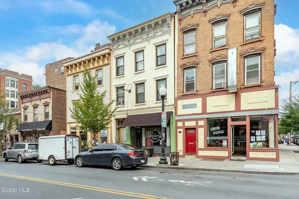 $759,900 | 197 Lark Street, Albany, NY 12210