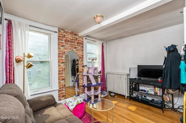 $759,900 | 197 Lark Street, Albany, NY 12210