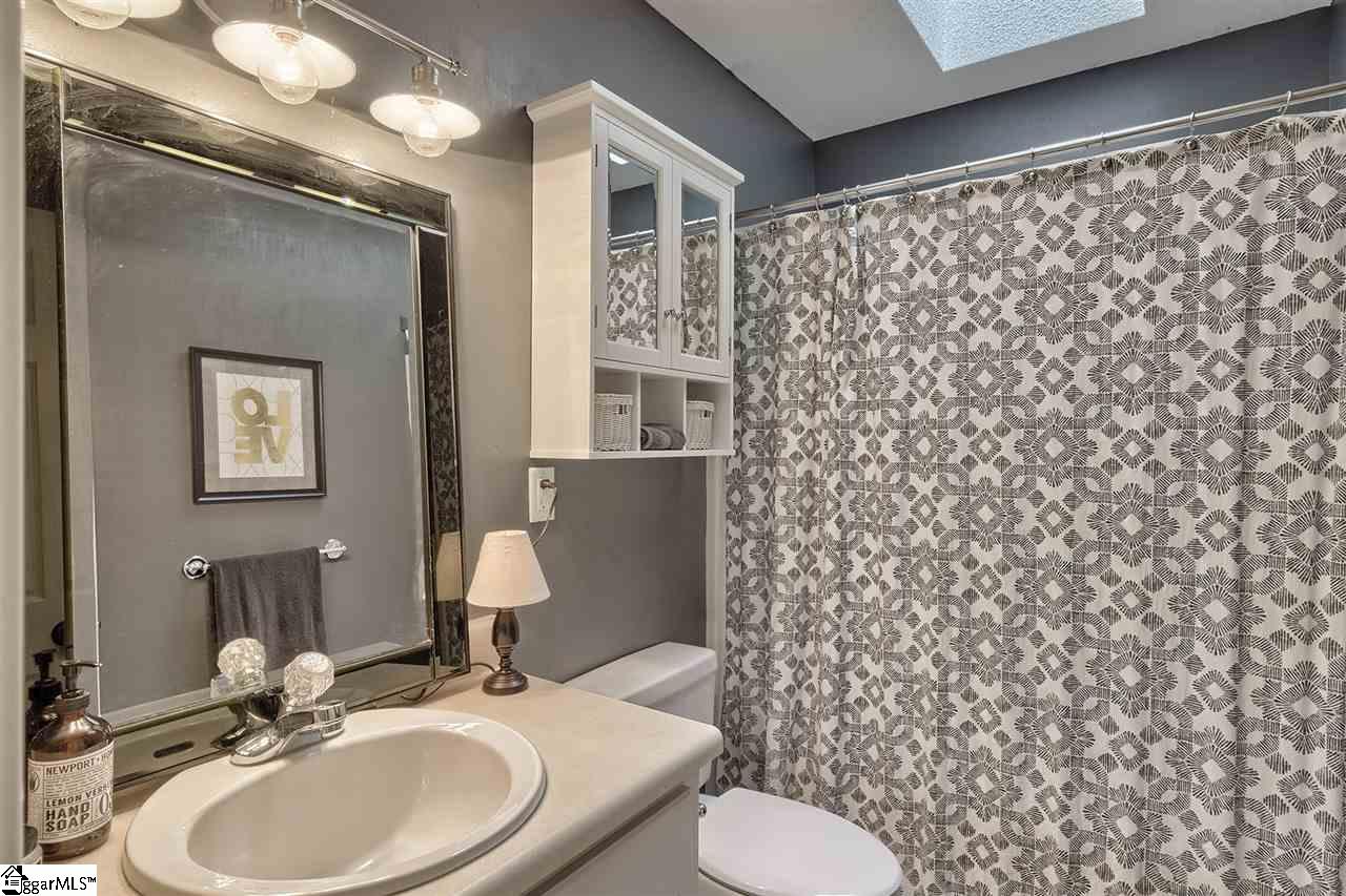 136 State Rd S-4-107 Easley, SC 29642 - Photo 20 of 28