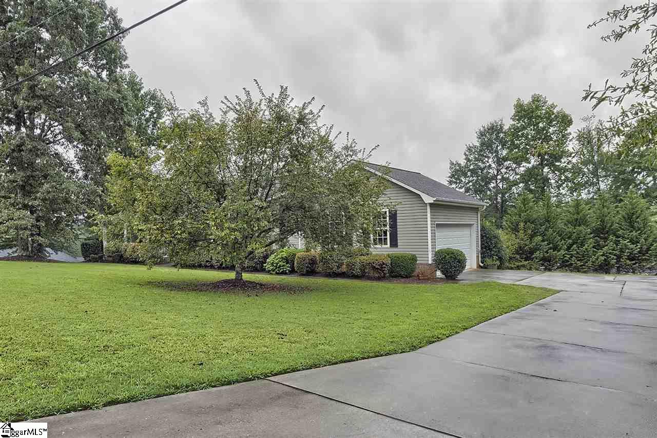 136 State Rd S-4-107 Easley, SC 29642 - Photo 26 of 28