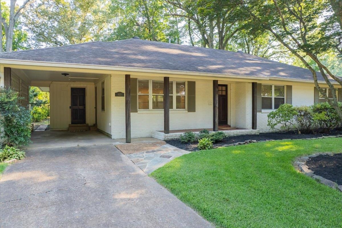 4135 Chickasaw Road Memphis, TN 38117 - Photo 3 of 29 Gallery Image 3