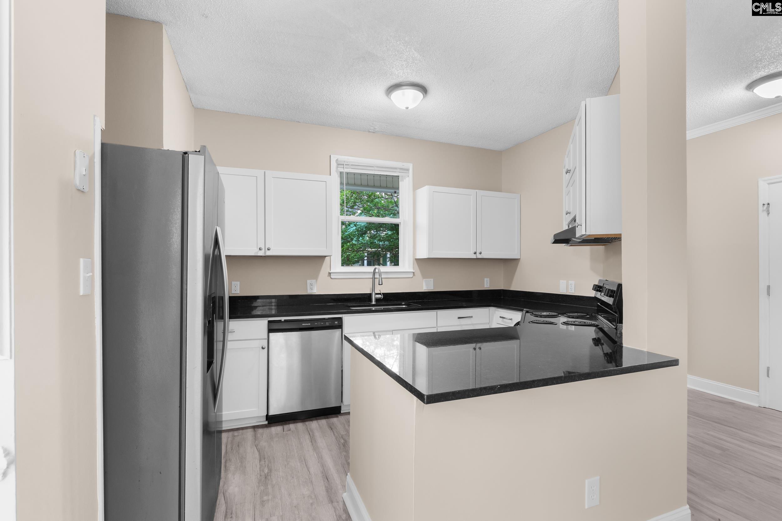 509 Wallace Way Lexington, SC 29073 - Photo 2 of 26
