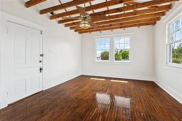 $2,400 | 4119 South Saratoga Street, Unit U, New Orleans, LA 70115