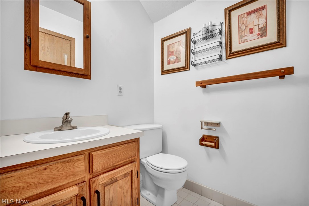 4705 Mayfield Road, Unit B Cleveland, OH 44121 - Photo 22 of 23