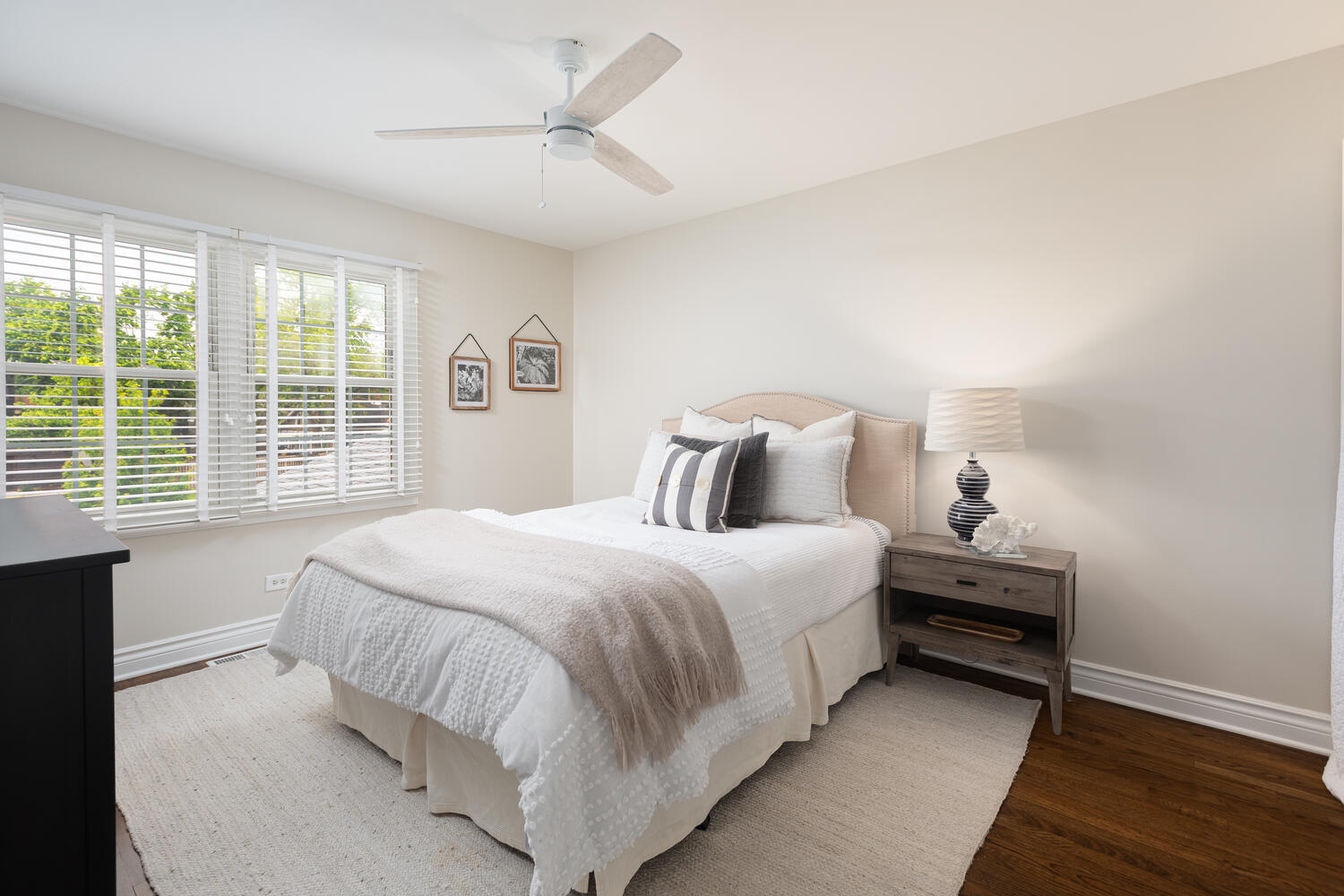 2S151 Stratford Road Glen Ellyn, IL 60137 - Photo 35 of 48 a bedroom with a bed and window