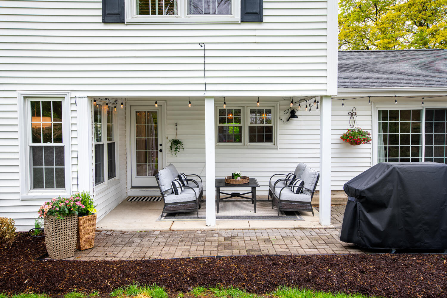2S151 Stratford Road Glen Ellyn, IL 60137 - Photo 46 of 48 a view of a house with patio
