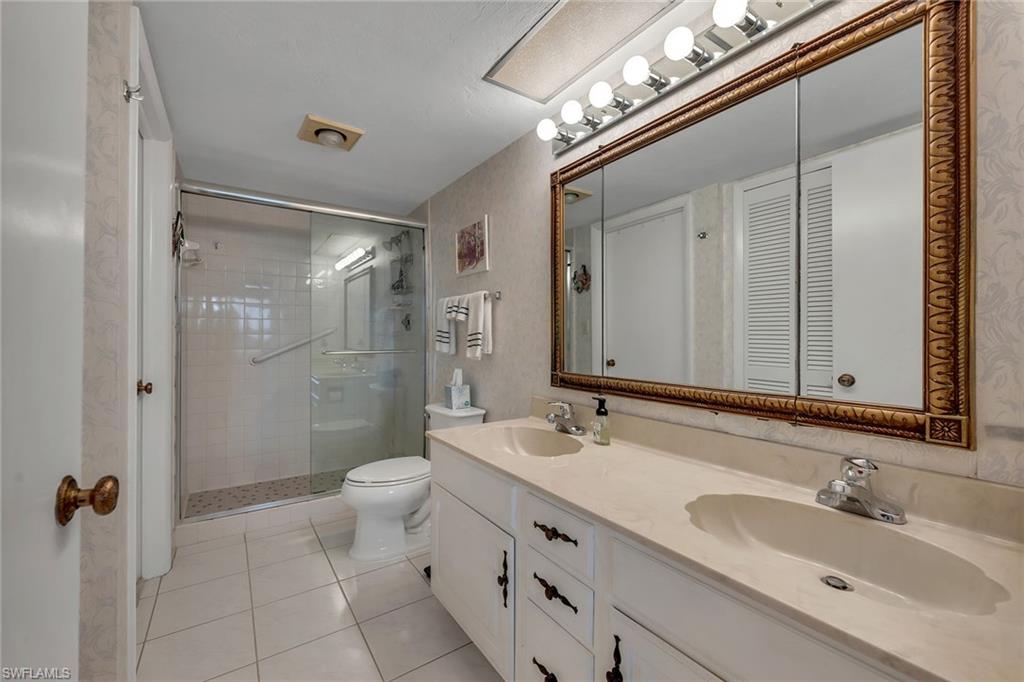 15 Bluebill Avenue, Unit 706 Naples, FL 34108 - Photo 12 of 18