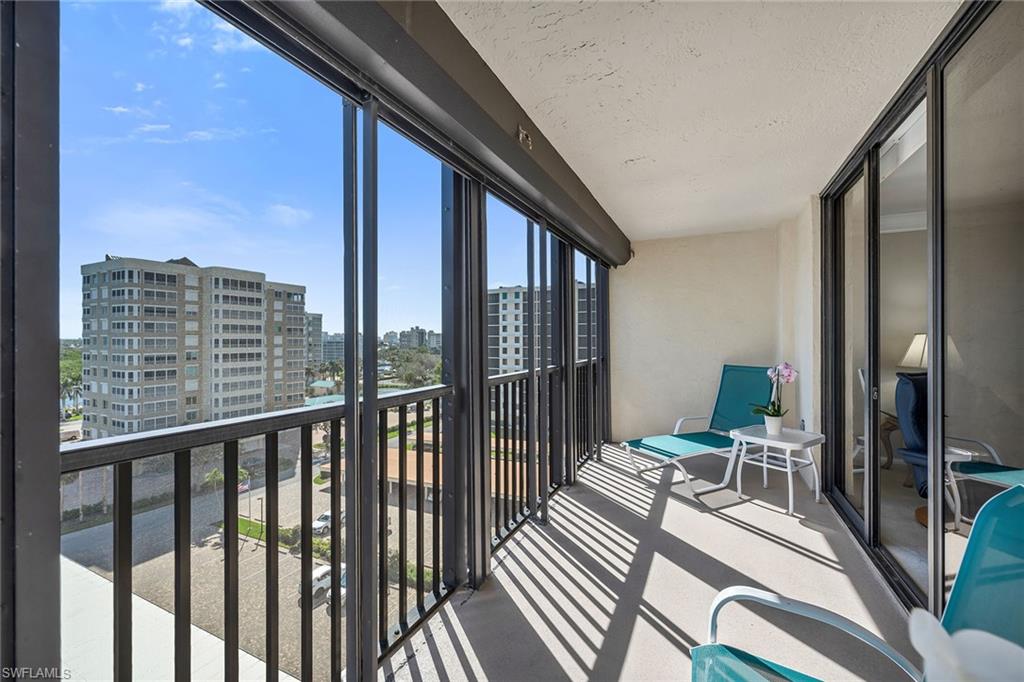 15 Bluebill Avenue, Unit 706 Naples, FL 34108 - Photo 5 of 18