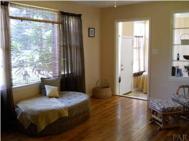 408 Rue Max Street Pensacola, FL 32507 - Photo 5 of 19 Gallery Image 5