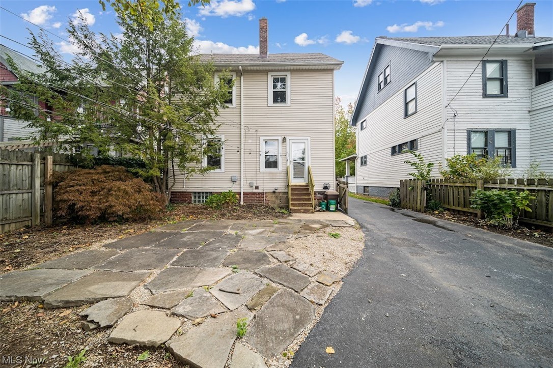 2568 Kendall Road Cleveland, OH 44120 - Photo 24 of 25 Gallery Image 24